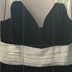 London Style Black Ivory Dress size 10 Formal Party Wedding Sleeveless
